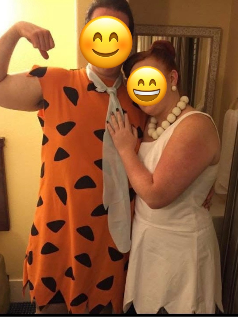 Wilma Flintstone Inspired Costume Women’s 1X White One Shoulder Dress Neckace